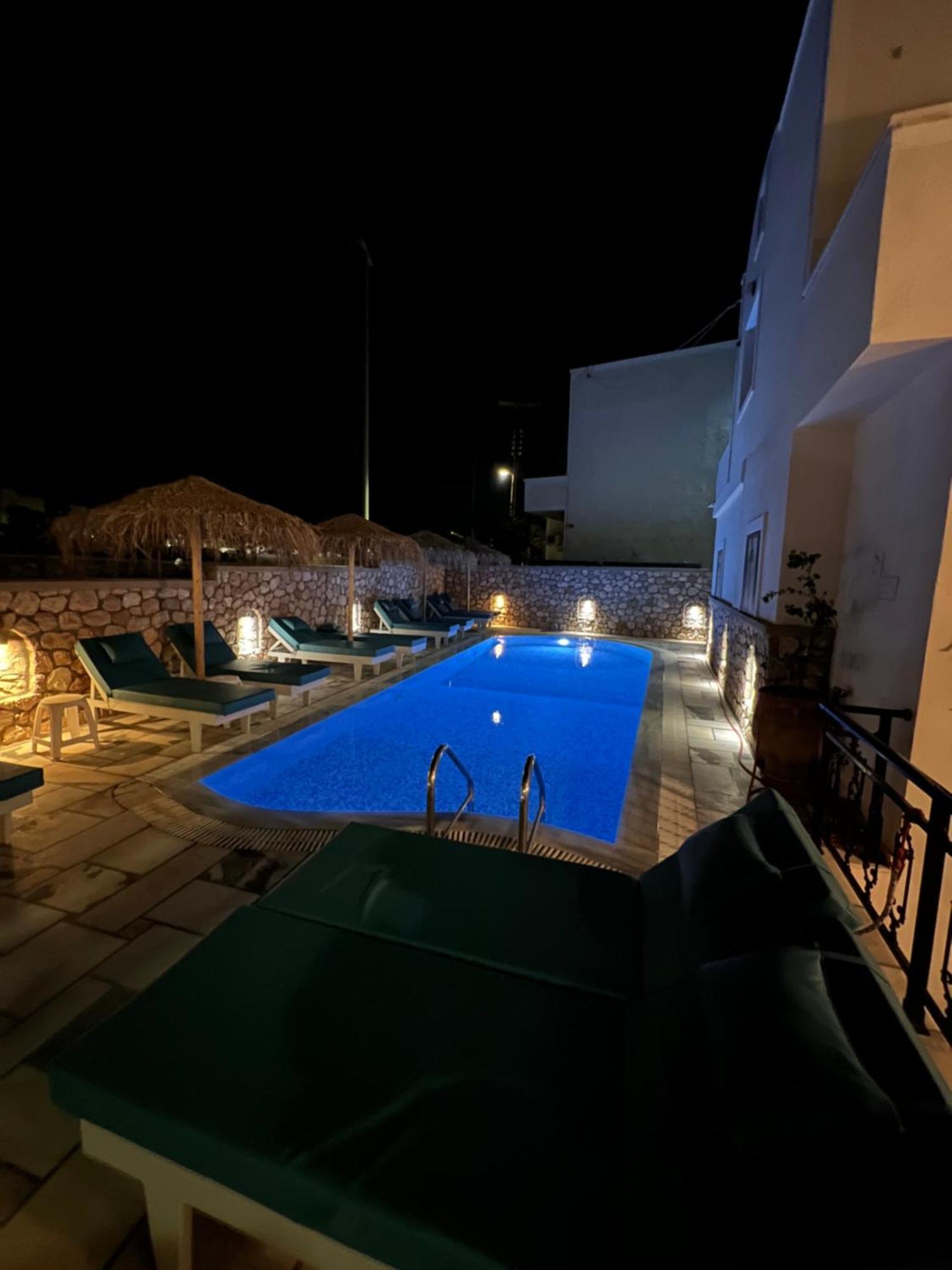 Santa Magia Hotel Kamári Екстериор снимка