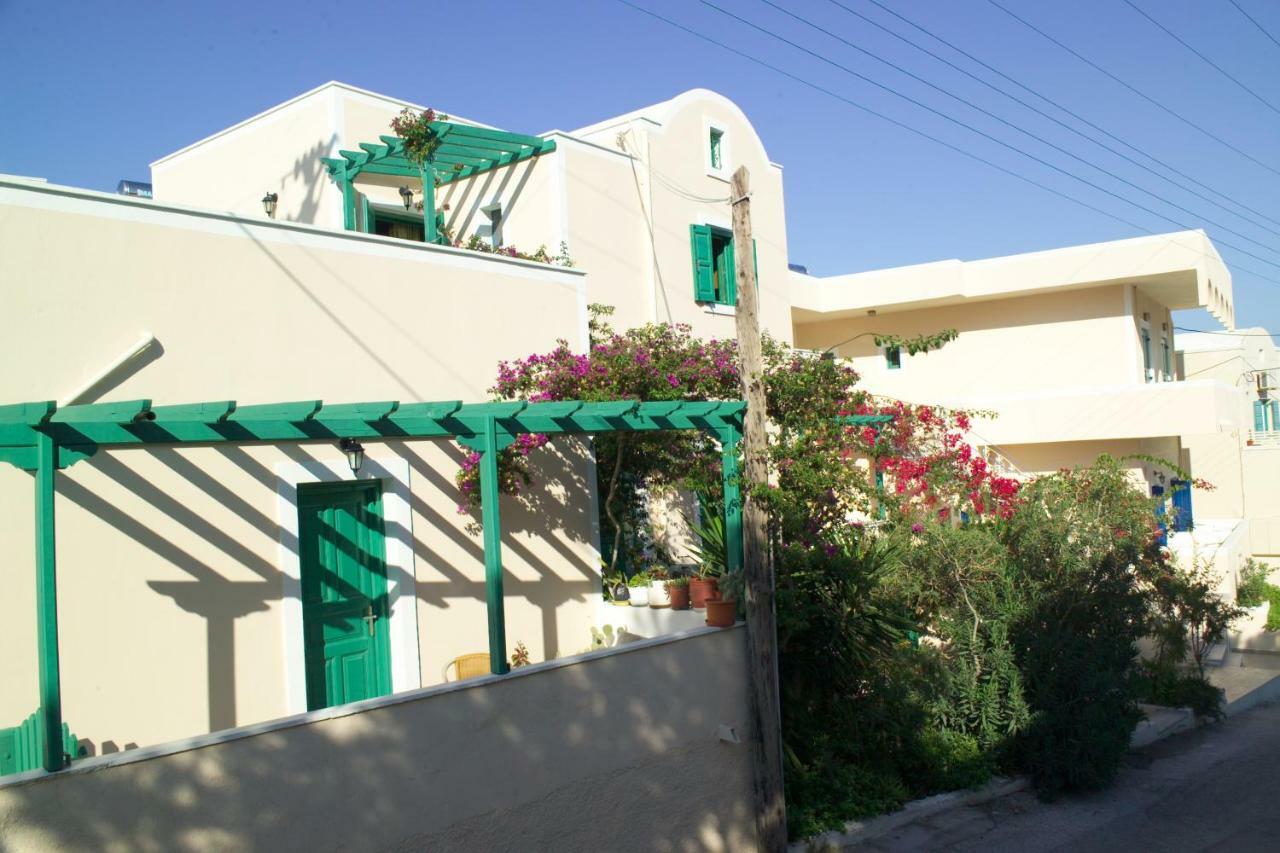 Santa Magia Hotel Kamári Екстериор снимка